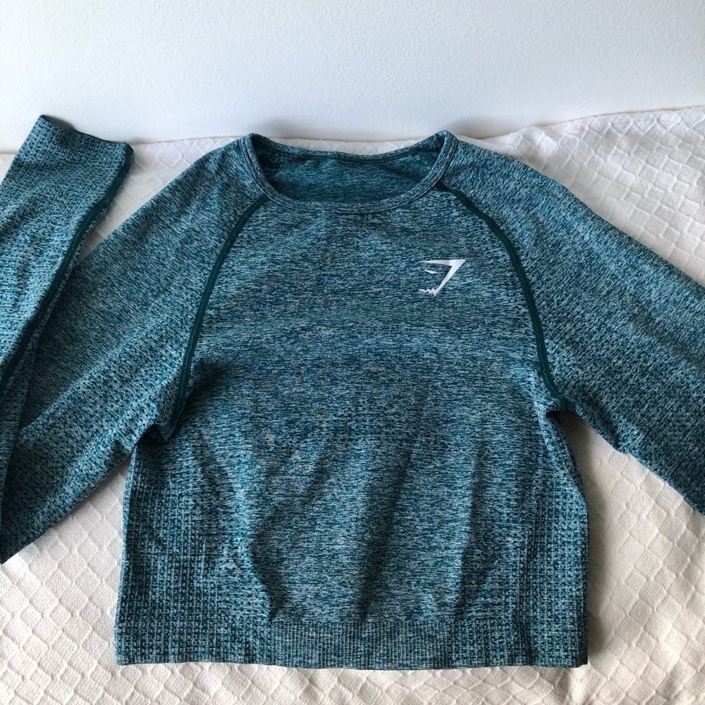 Gymshark Crop workout shirt